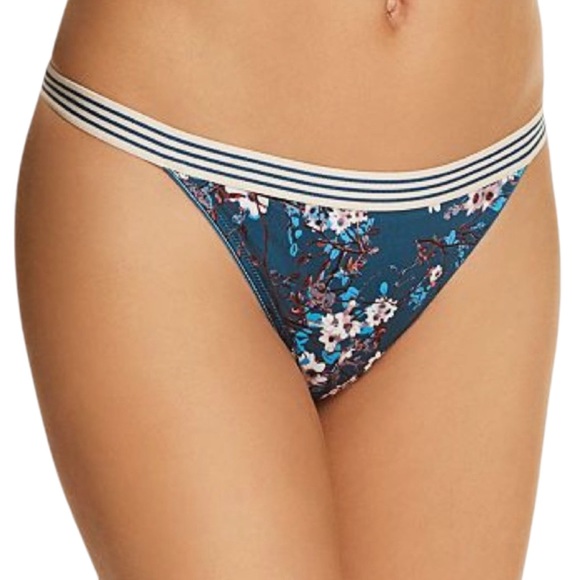 Sam Edelman Other - NWT Sam Edelman thong
